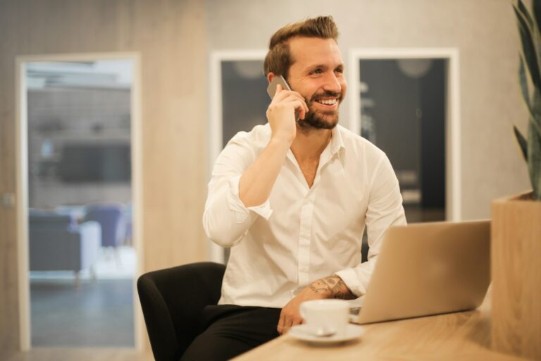 « Solitude de l'entrepreneur : comprendre l'isolement décisionnel et en sortir » 1 solitude entrepreneur