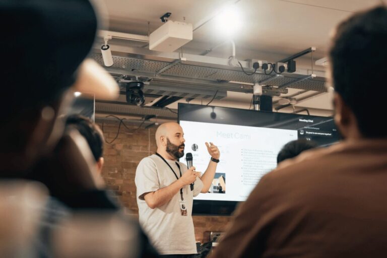 Événement tech : comment créer des échanges qui captivent le public ? 12 evenement tech
