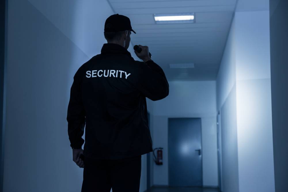 Sécurité privée à Lille : des agents terrain disponibles 24h/24 3 Sécurité privée à Lille : des agents terrain disponibles 24h/24